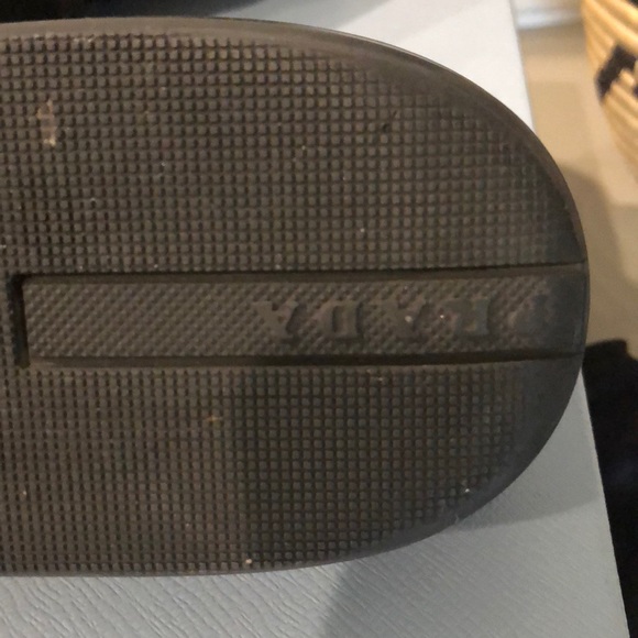 Prada Calzature suede bow slip-on - Picture 9 of 9